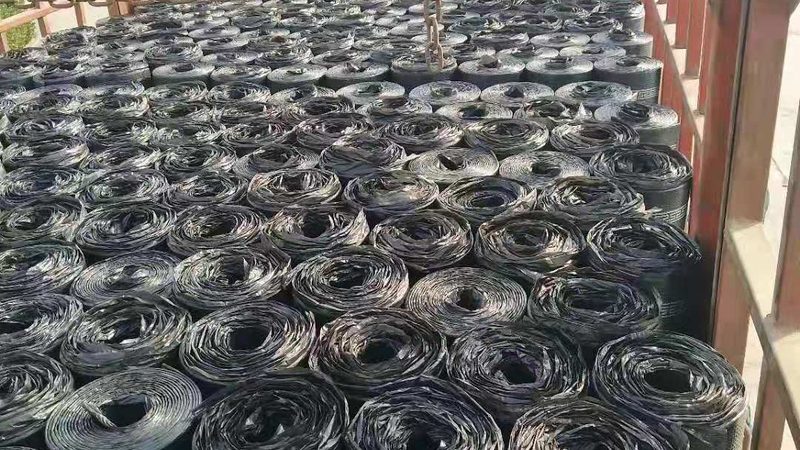 屋顶防水补漏公司如何选择：优缺点分析及避坑指南